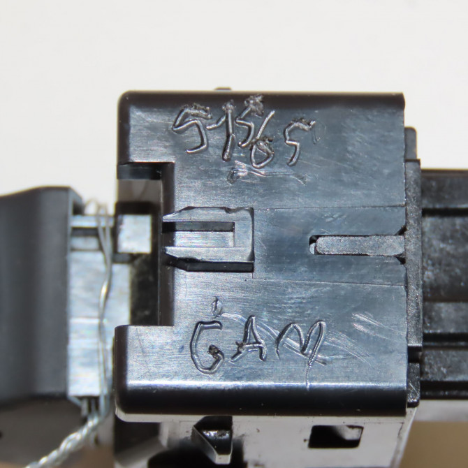 Commande lève-glace porte avant droite occasion FORD 2490173 3