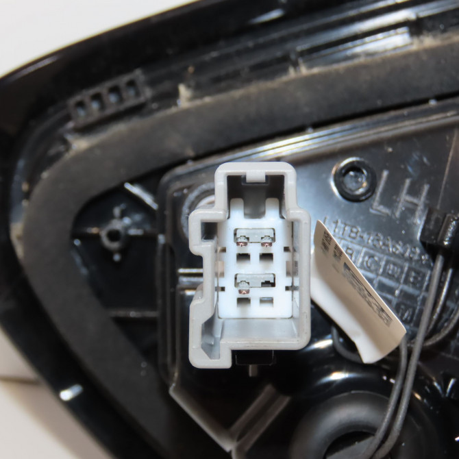 Feu arrière interieur gauche occasion FORD 2579089 3