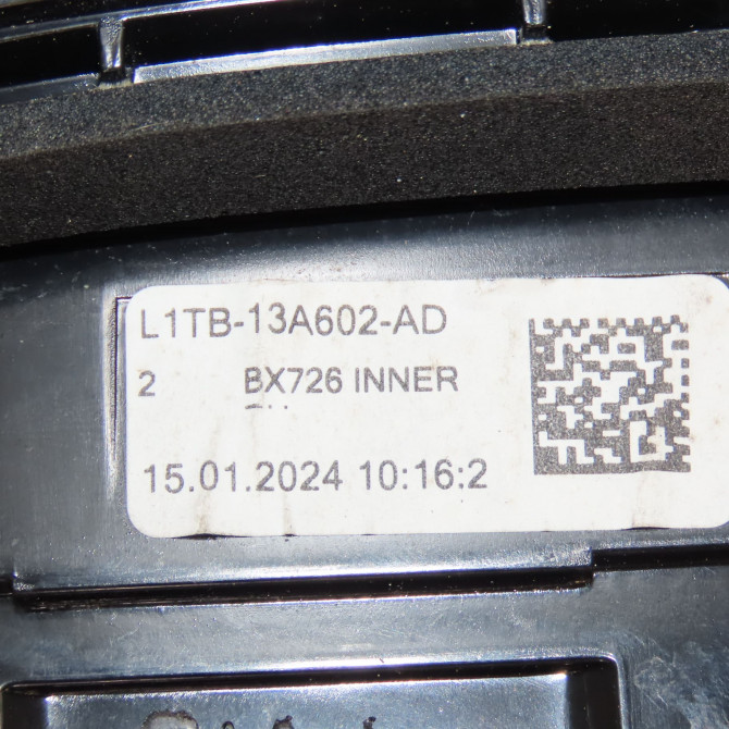 Feu arrière intérieur droit occasion FORD 2579085 4