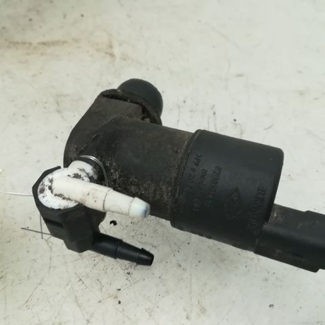Pompe lave-glace avant occasion CITROEN C2 Phase 1 09-2003->10-2008 1.4 HDi 643475 1