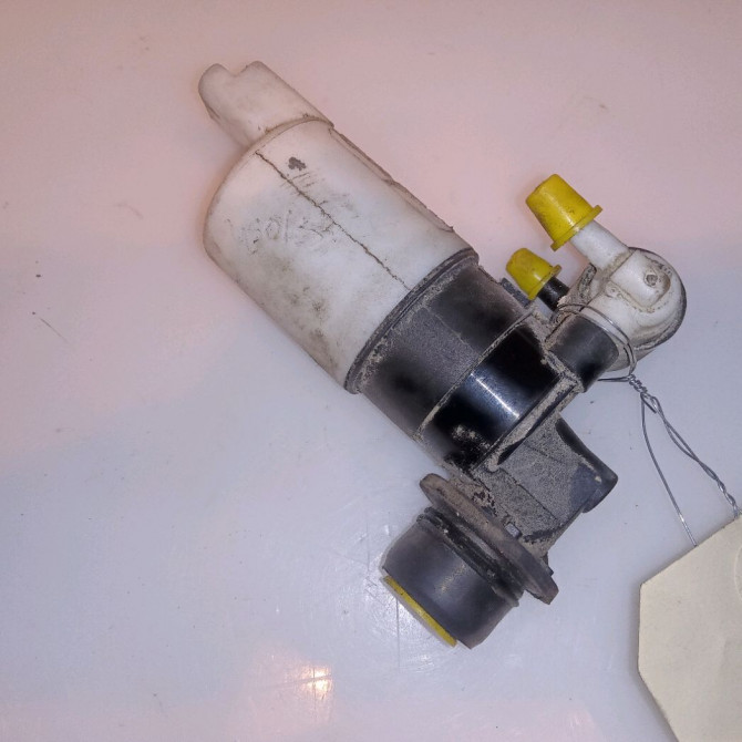Pompe lave-glace avant occasion CITROEN C2 Phase 1 09-2003->10-2008 1.4 HDi 643475 1