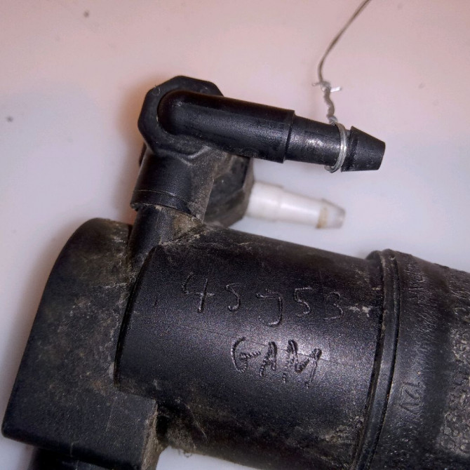 Pompe lave-glace avant occasion PEUGEOT 208 208 Phase 1 2012-03-01->2015-09-30 1.6 VTI 120ch 643475 4