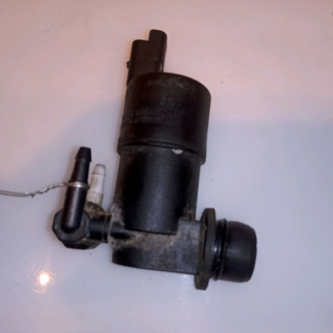 Pompe lave-glace avant occasion CITROEN C3 I Phase 1 04-2002->10-2005 1.4HDI 8v 70ch 643475 1