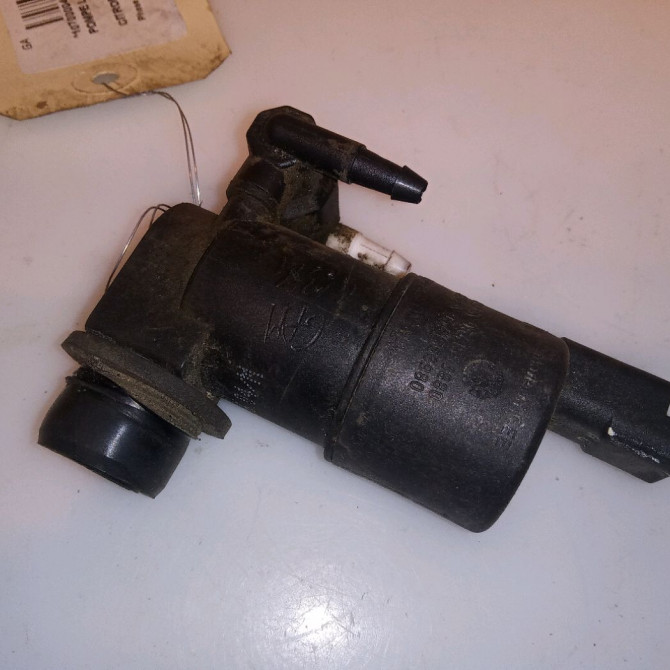 Pompe lave-glace avant occasion CITROEN C3 I Phase 1 04-2002->10-2005 1.4HDI 8v 70ch 643475 1