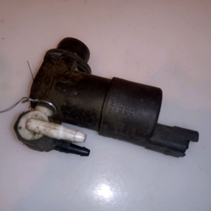 Pompe lave-glace avant occasion CITROEN C3 I Phase 1 04-2002->10-2005 1.4HDI 8v 70ch 643475 2