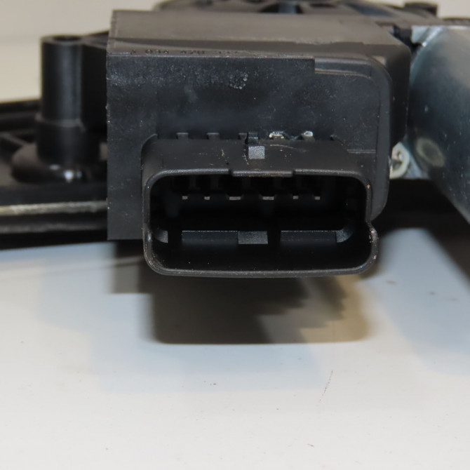 Mecanisme + moteur lève-glace avant droit occasion PEUGEOT 3008 II Phase 1 04-1995->04-1999 1.2i 130ch 9840196880 3