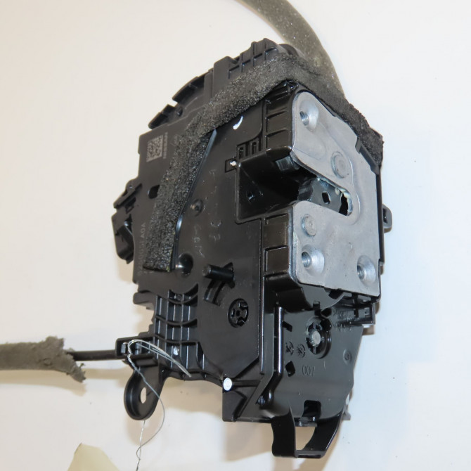 Serrure porte ard occasion NISSAN MICRA V Phase 1 02-2017->... 825005FA0A 2