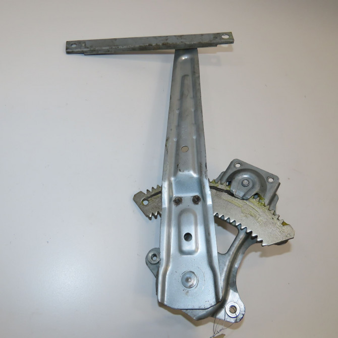 Mecanisme leve-glace arrière gauche occasion NISSAN MICRA V Phase 1 02-2017->... 827215FA0A 2