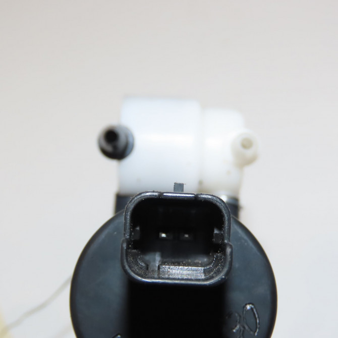 Pompe lave-glace avant occasion PEUGEOT 307 Phase 1 04-2001->06-2005 1.6i 16v 643475 3