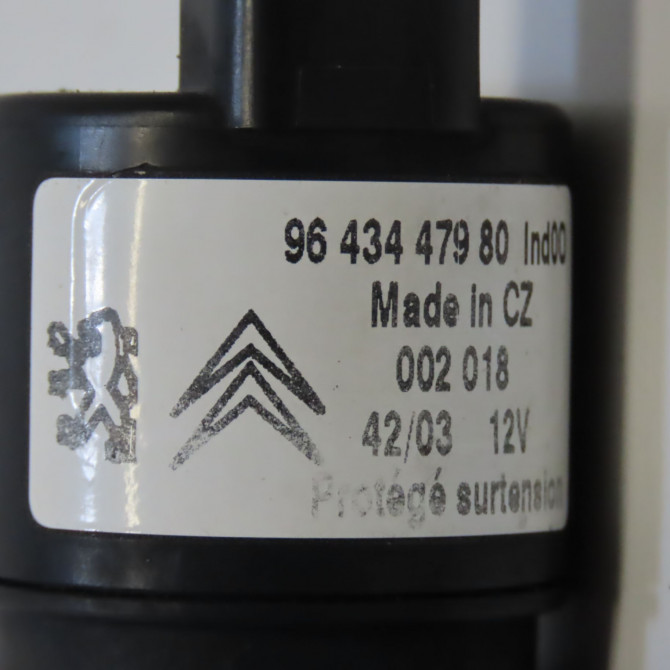 Pompe lave-glace avant occasion PEUGEOT 307 Phase 1 04-2001->06-2005 1.6i 16v 643475 4