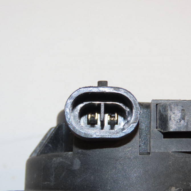 Phare antibrouillard avant gauche occasion FIAT 500 II phase 2 04-2014->... 1.2i 69ch 52007770 3