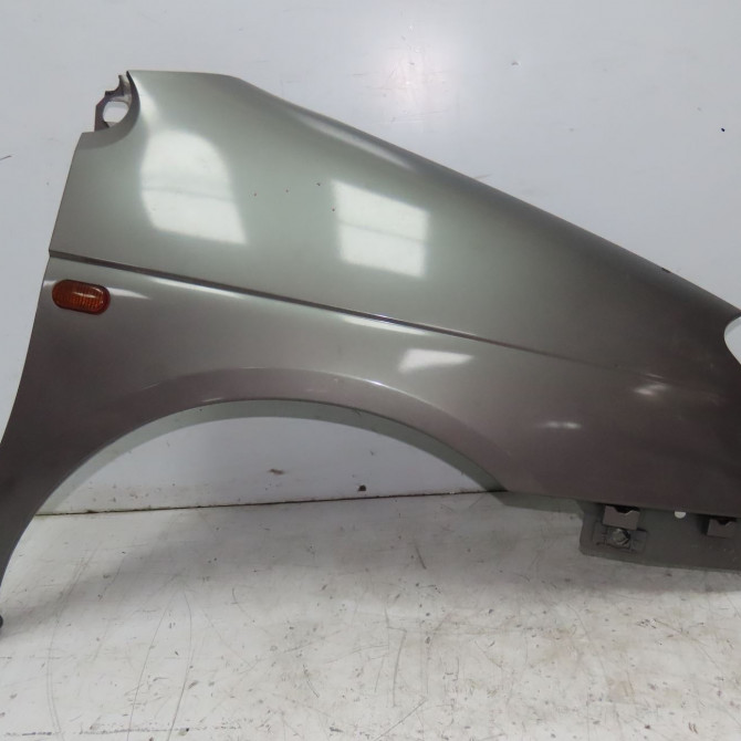 Aile avant droite occasion RENAULT SCENIC I Phase 2 08-1999->06-2003 1.6i 107ch 7751474882 1