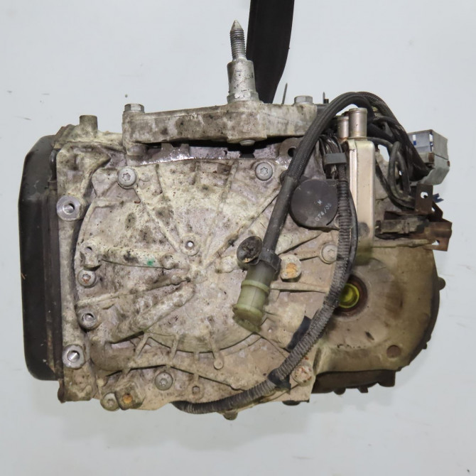 Boîte à vitesse automatique occasion RENAULT CLIO II Phase 2 06-2001->07-2006 1.4i 16v 8200447001 3