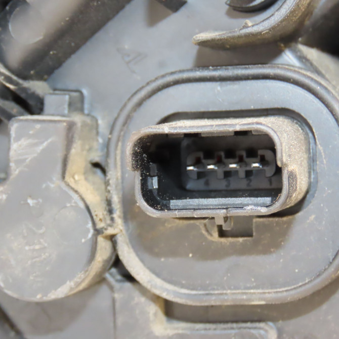 Feu arrière droit occasion RENAULT CAPTUR Phase 1 04-1995->04-1999 0.9i TCE 90ch 265506738R 3