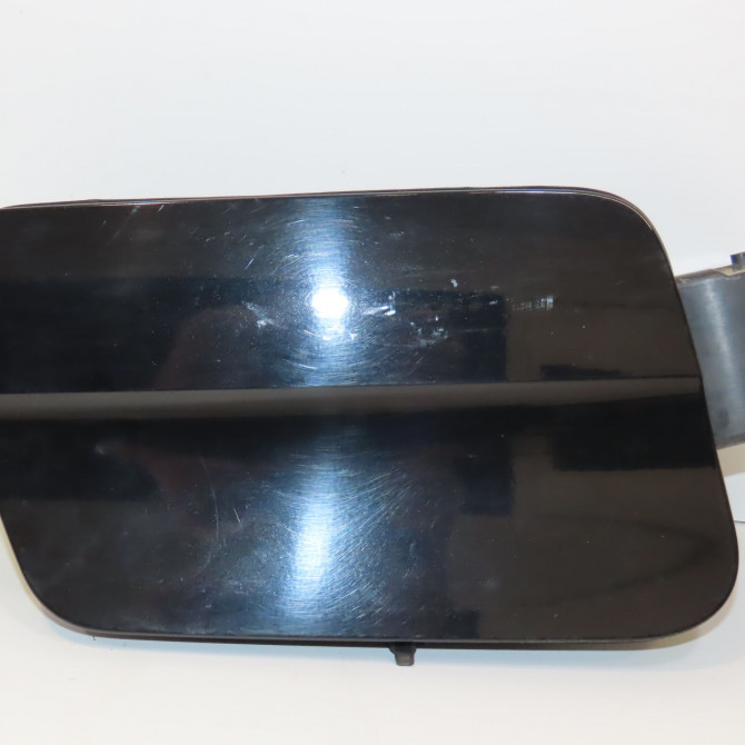 Volet de trappe carburant occasion PEUGEOT 5008 II Phase 1 10-2016->... 9811707180 1