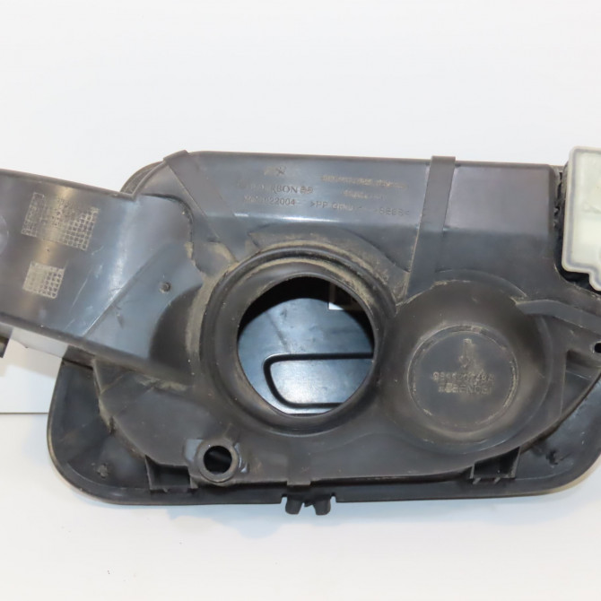 Volet de trappe carburant occasion PEUGEOT 5008 II Phase 1 10-2016->... 9811707180 2