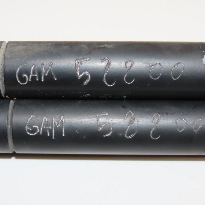 Verin droit hayon occasion RENAULT SCENIC II Phase 2 09-2006->04-2009 2.0 DCI 150ch 8200672635 3