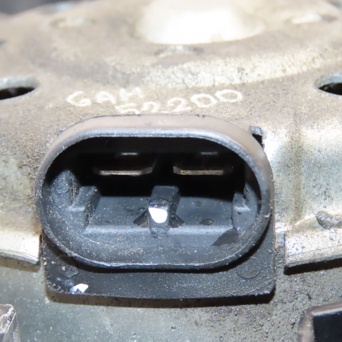 Ventilateur de refroidissement occasion RENAULT SCENIC II Phase 2 09-2006->04-2009 2.0 DCI 150ch 7701062215 3