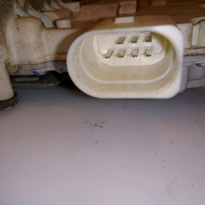 Serrure porte ard occasion SEAT LEON II Phase 1 09-2005->05-2009 2.0 TDi 170ch 1P0839016 4