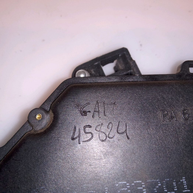 Serrure porte avd occasion VOLKSWAGEN GOLF IV GOLF IV Phase 1 1998-01-01->2005-06-30 1.6i 8v 100ch 6X1837014H 4