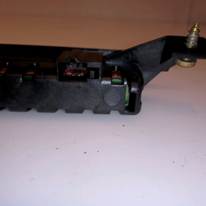 Feux stop supplementaire occasion VOLKSWAGEN GOLF IV GOLF IV Phase 1 1998-01-01->2005-06-30 1.6i 8v 100ch 1J6945131C 3