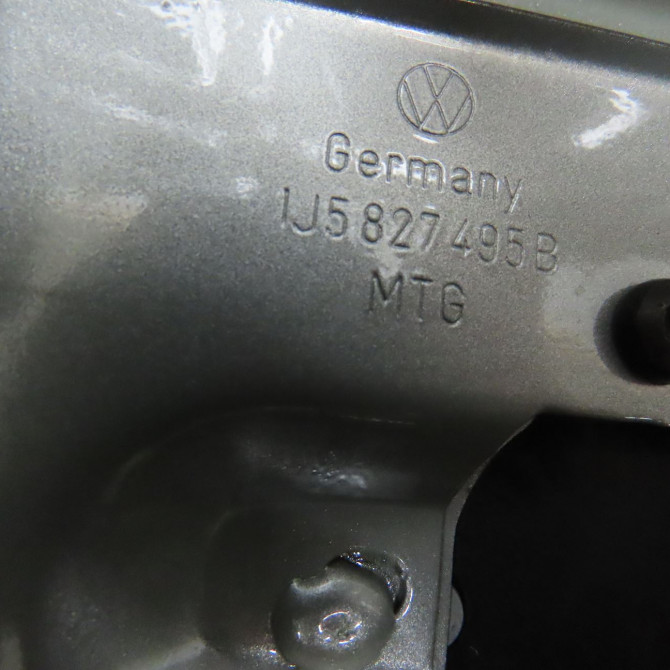 Coffre arrière occasion VOLKSWAGEN BORA Phase 1 10-1998->12-2005 1.9 TDI 100ch 1J5827025P 6