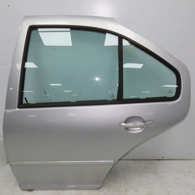 Porte arrière gauche occasion VOLKSWAGEN BORA Phase 1 10-1998->12-2005 1.9 TDI 100ch 1J5833055F 1