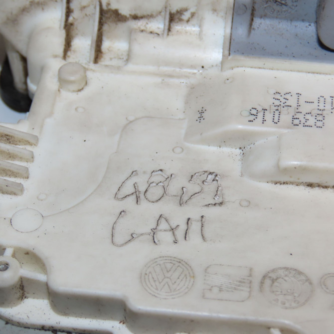 Serrure porte ard occasion SEAT LEON II Phase 2 05-2009->09-2012 1.6 TDI 105ch 1P0839016 4