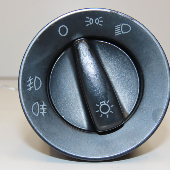 Interrupteur commande de phares occasion VOLKSWAGEN SHARAN I Phase 3 01-2004->09-2010 1