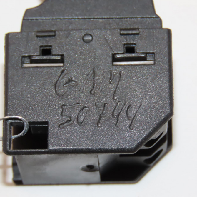 Commande lève-glace porte avant droite occasion VOLKSWAGEN SHARAN I Phase 3 01-2004->09-2010 4