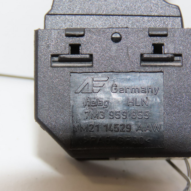 Commande leve-glace porte arrière droite occasion VOLKSWAGEN SHARAN I Phase 3 01-2004->09-2010 3