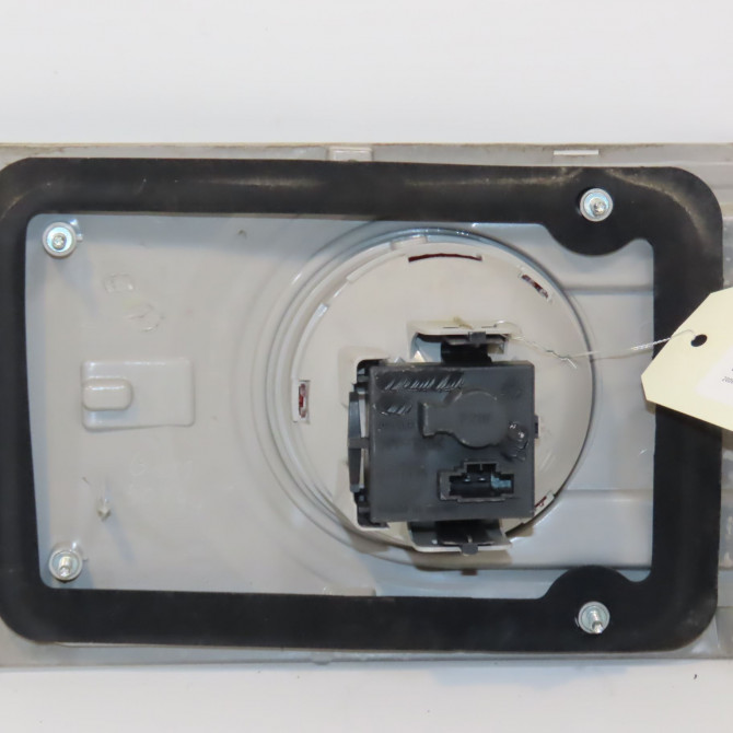 Feu arrière interieur gauche occasion VOLKSWAGEN SHARAN I Phase 3 01-2004->09-2010 2