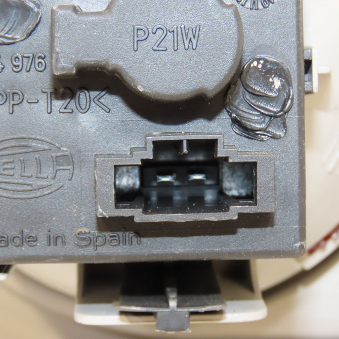 Feu arrière interieur gauche occasion VOLKSWAGEN SHARAN I Phase 3 01-2004->09-2010 3