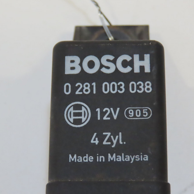 Boitier de préchauffage occasion VOLKSWAGEN SHARAN I Phase 3 01-2004->09-2010 4