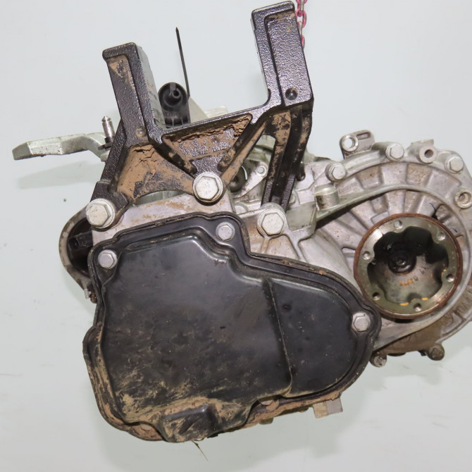 Boîte à vitesse mecanique occasion VOLKSWAGEN POLO VI A4300051P 3