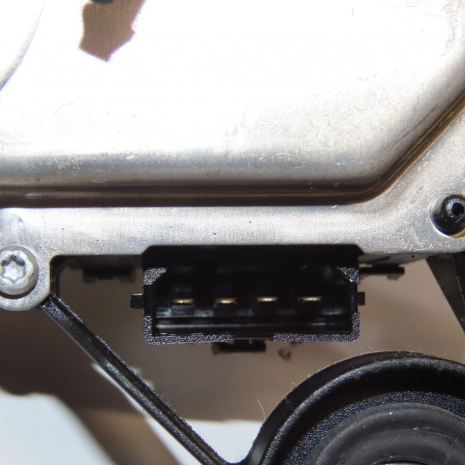 Moteur essuie-glace arrière occasion SEAT LEON II Phase 1 09-2005->05-2009 2.0 TDI 140ch 5P0955711C 3