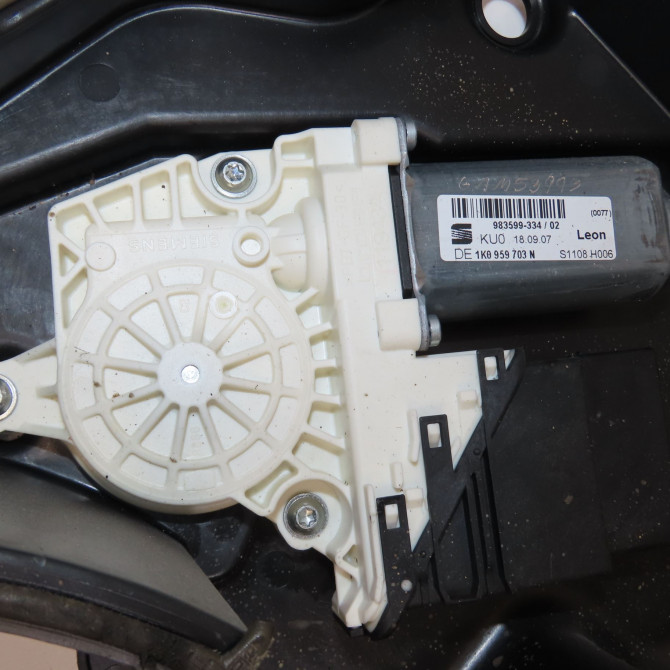 Mecanisme+moteur leve-glace arg occasion SEAT LEON II Phase 1 09-2005->05-2009 2.0 TDI 140ch 1P0839461A 3