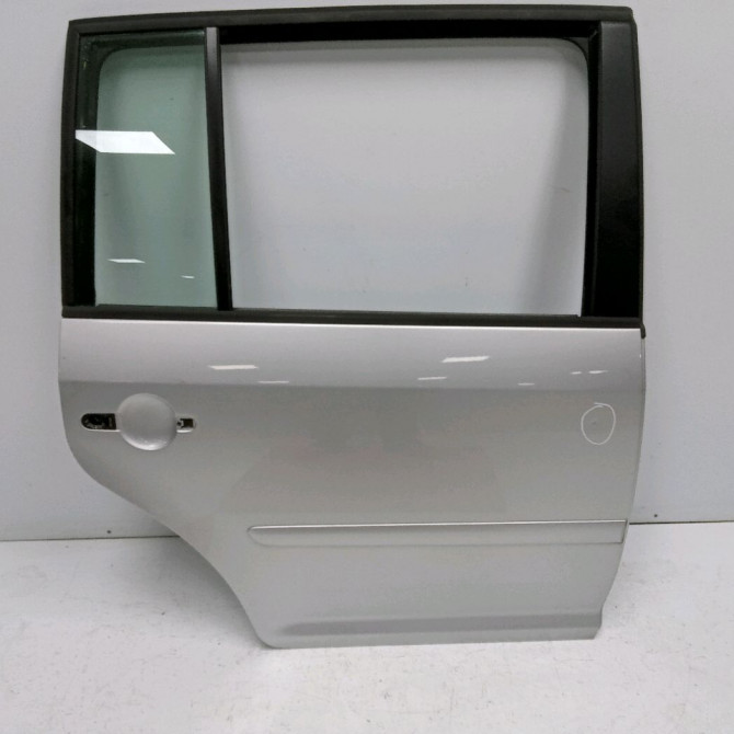 Porte arrière droite occasion VOLKSWAGEN TOURAN I Phase 1 03-2003->12-2006 1T0833056S 1