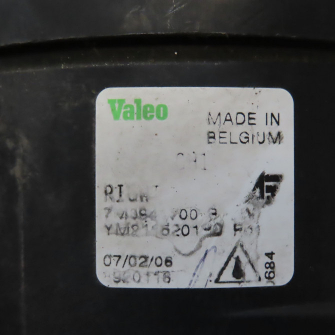 Phare antibrouillard avant droit occasion VOLKSWAGEN SHARAN I Phase 3 01-2004->09-2010 7M3941700C 4