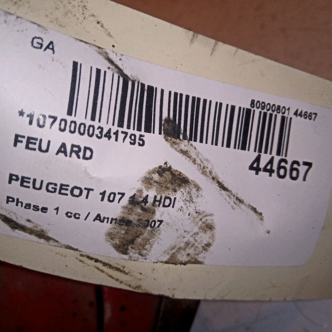 Feu arrière droit occasion PEUGEOT 107 Phase 1 06-2005->12-2008 1.4 HDI 6351X6 4