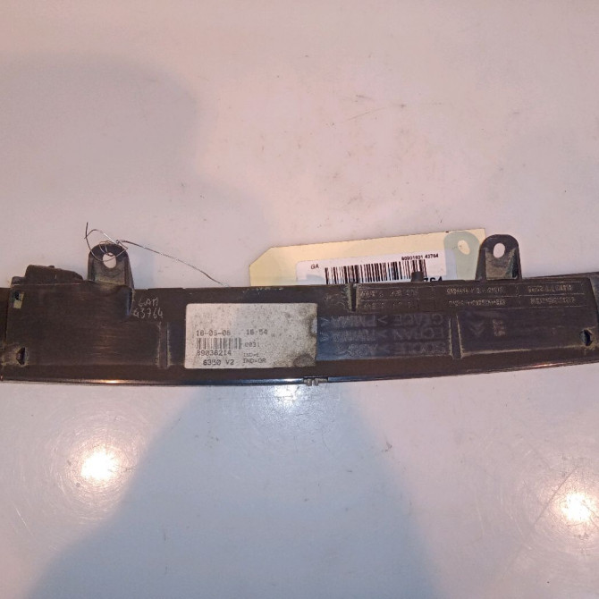 Feux stop supplementaire occasion PEUGEOT 308 I Phase 1 09-2007->03-2011 2.0 HDI 16v 136ch 6350CR 2