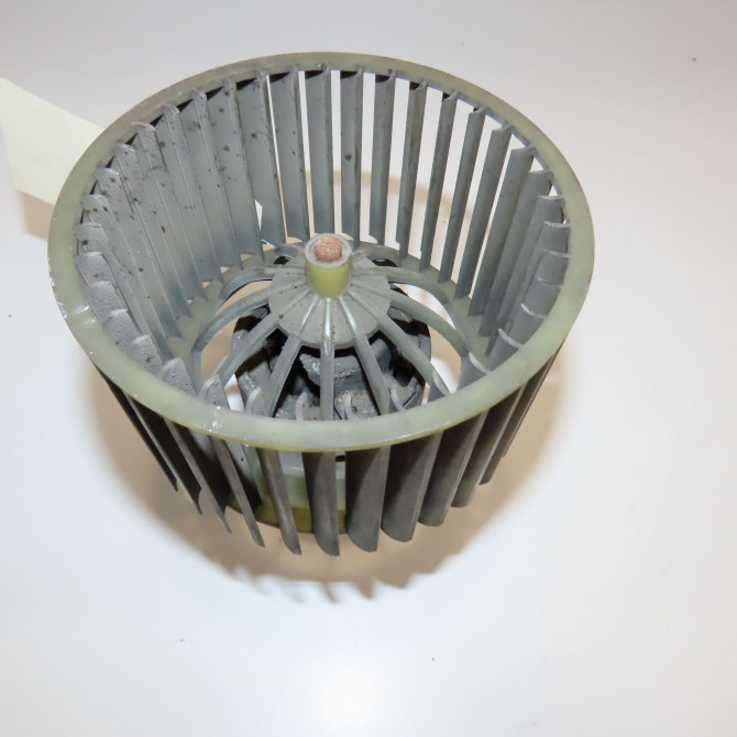 Ventilateur de chauffage occasion AUDI 100 III Phase 1 01-1991->06-1994 2.5 TDI 115ch 2