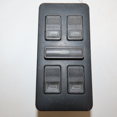 Commande lève-glace porte avant gauche occasion AUDI 100 III Phase 1 01-1991->06-1994 2.5 TDI 115ch
