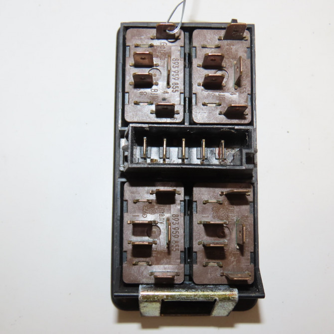 Commande lève-glace porte avant gauche occasion AUDI 100 III Phase 1 01-1991->06-1994 2.5 TDI 115ch 2