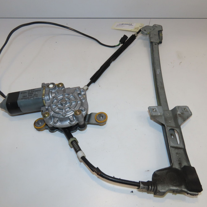 Mecanisme + moteur lève-glace avant droit occasion AUDI 100 III Phase 1 01-1991->06-1994 2.5 TDI 115ch 1