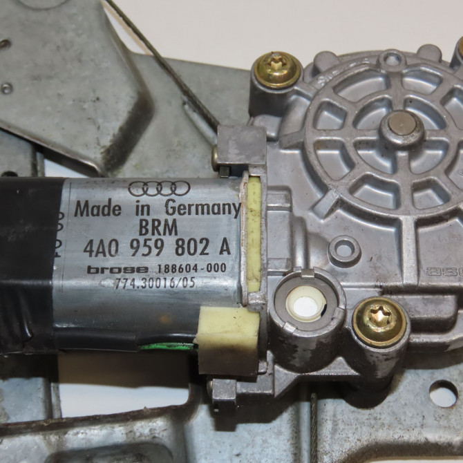 Mecanisme+moteur leve-glace ard occasion AUDI 100 III Phase 1 01-1991->06-1994 2.5 TDI 115ch 4