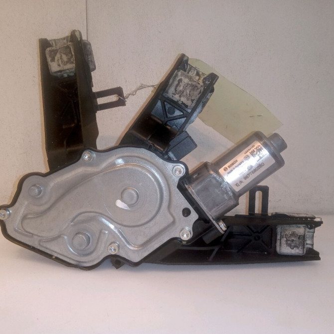 Moteur essuie-glace arrière occasion CITROEN C4 GRAND PICASSO II Phase 1 04-2013->... 1.6 e-HDi 115ch 9819523180 2