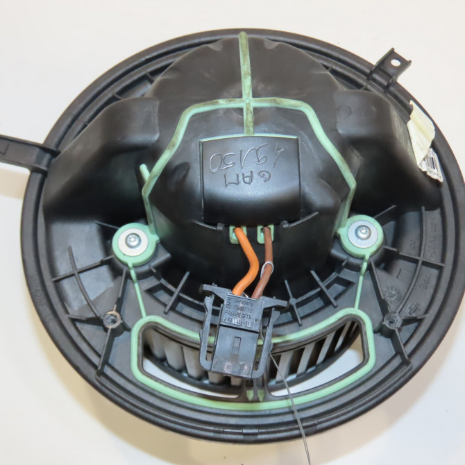 Ventilateur de chauffage occasion B.M.W. SERIE 3 V Phase 1 03-2005->09-2008 64119227670 3