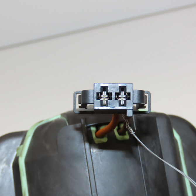 Ventilateur de chauffage occasion B.M.W. SERIE 3 V Phase 1 03-2005->09-2008 64119227670 4