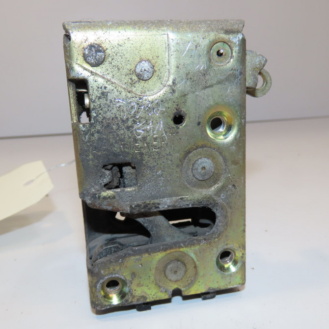 Serrure porte avd occasion PEUGEOT 106 Phase 2 04-1996->09-2003 1.1i 9136F6 1